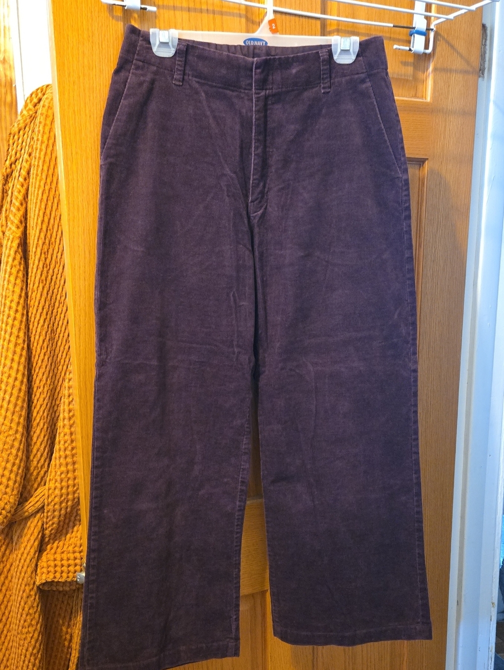 Uniqlo Wide Leg Corduroy Pants Burgundy Size M